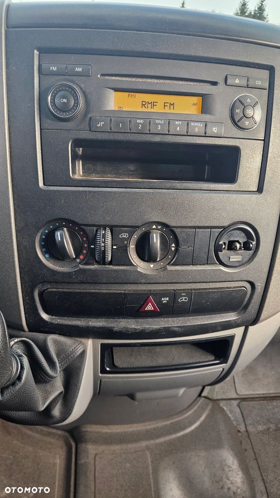 Mercedes-Benz Sprinter 513 - 14