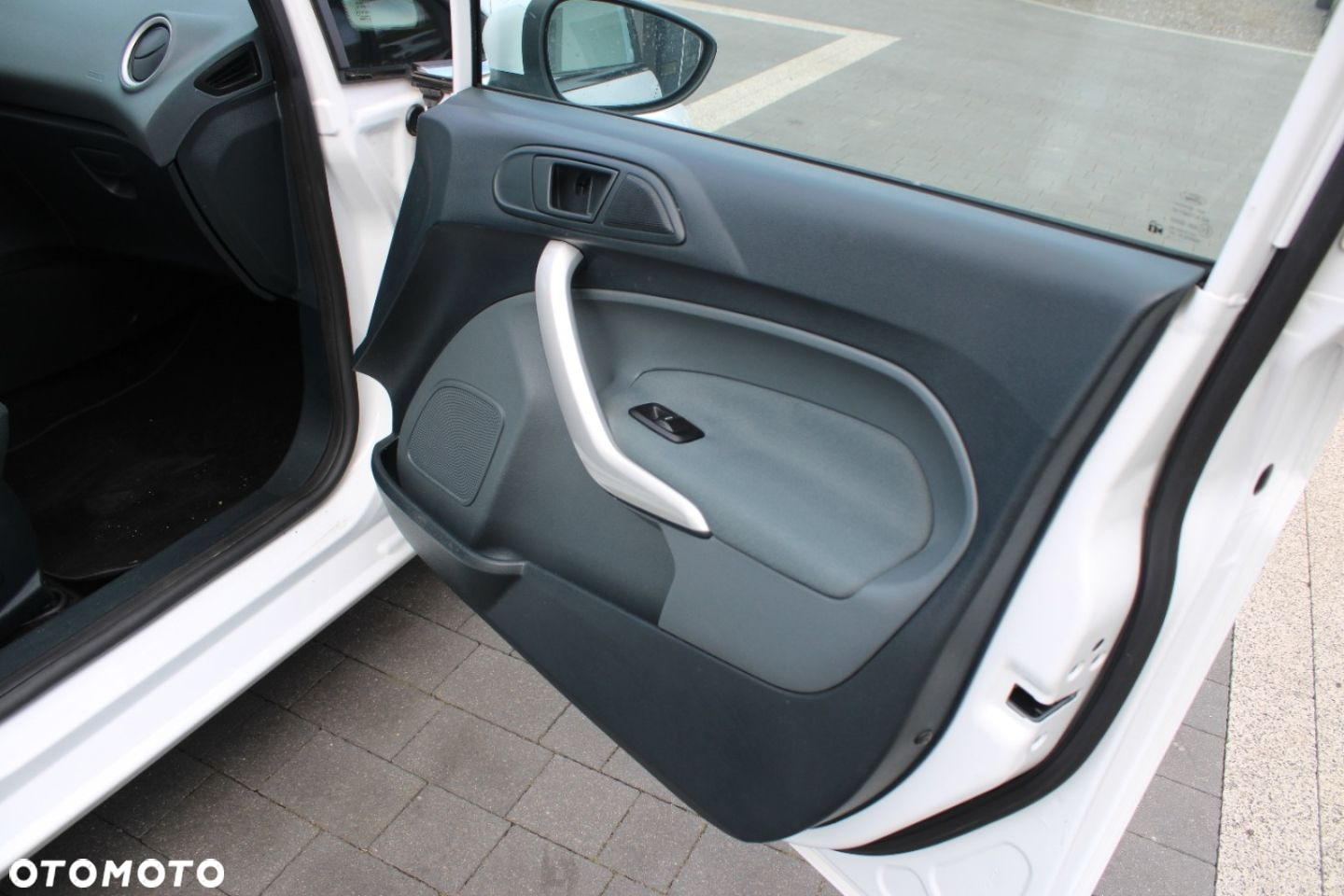 Ford Fiesta - 40