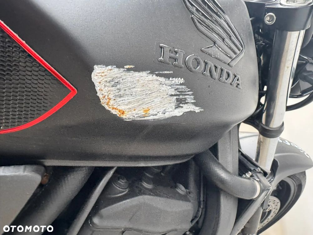 Honda CBF - 10
