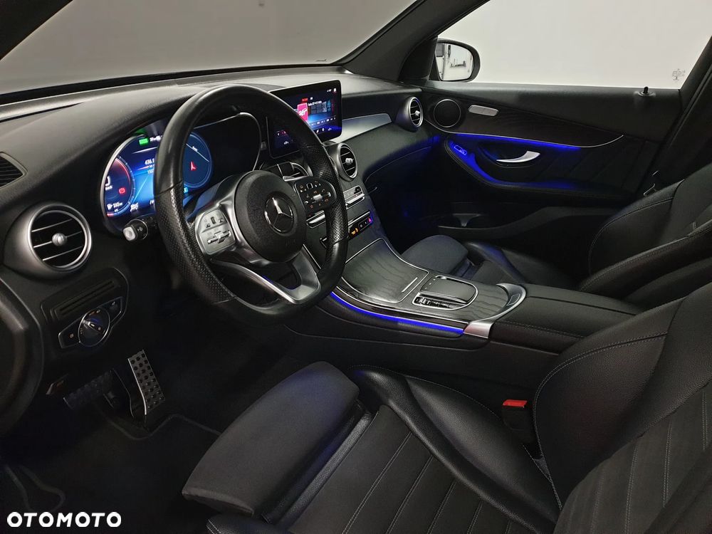 Mercedes-Benz GLC - 39