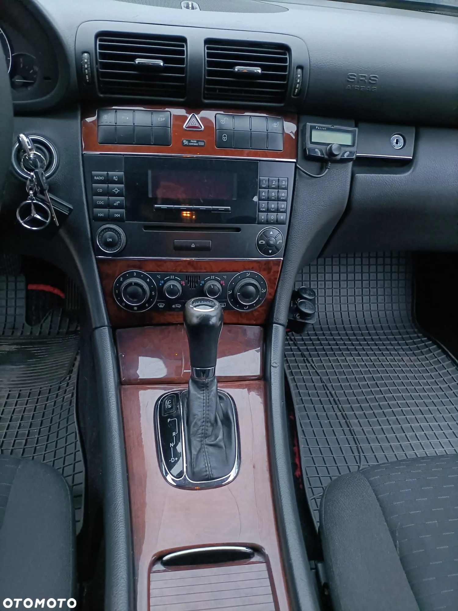 Mercedes-Benz Klasa C 180 T Kompressor Automatik Elegance - 25