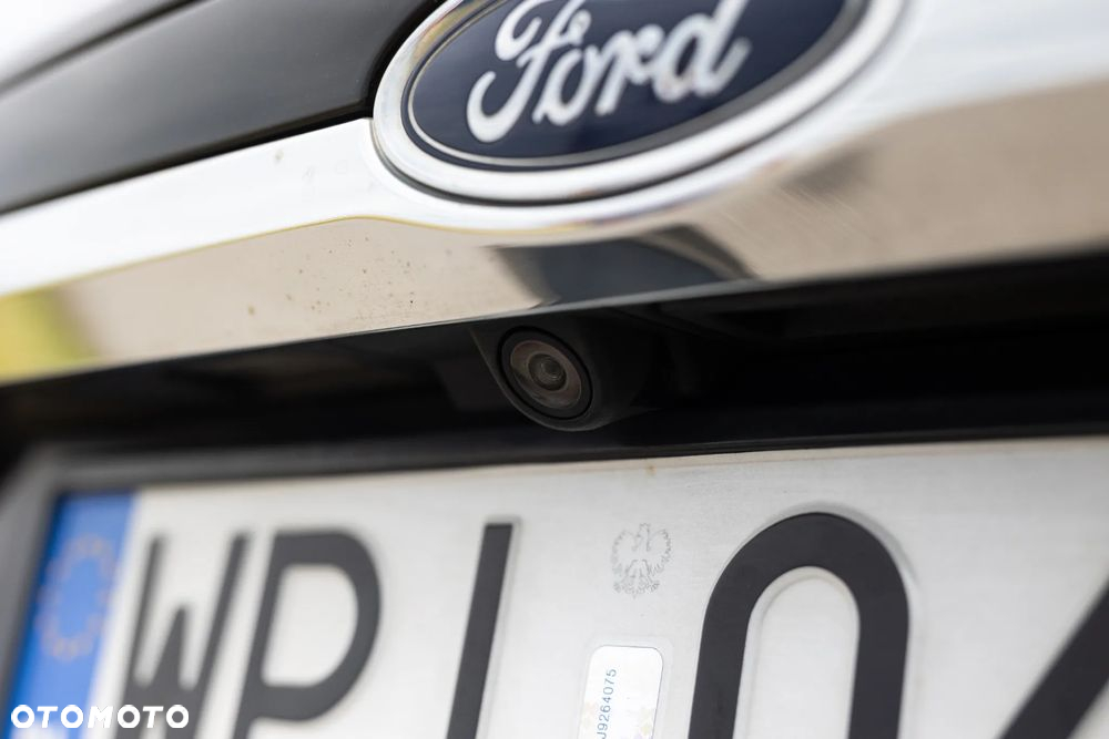 Ford Mondeo 2.0 EcoBlue Titanium - 20