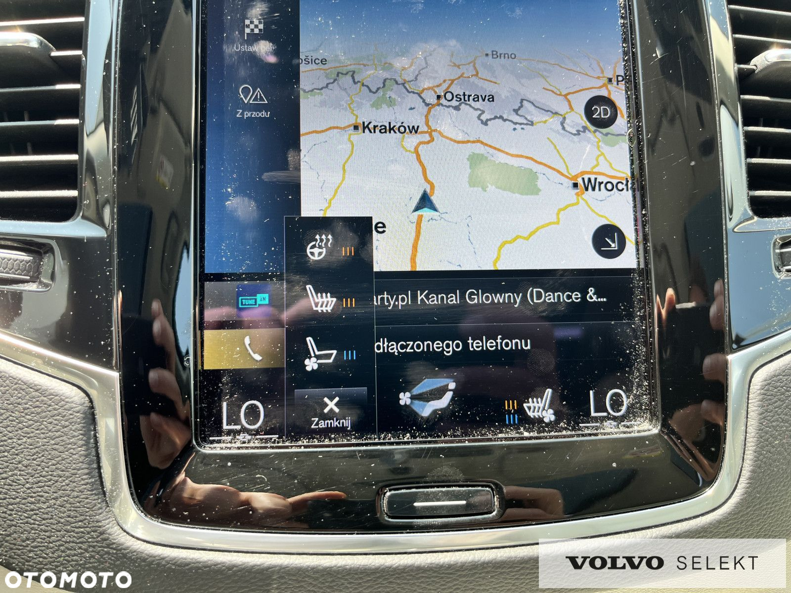 Volvo XC 90 - 30