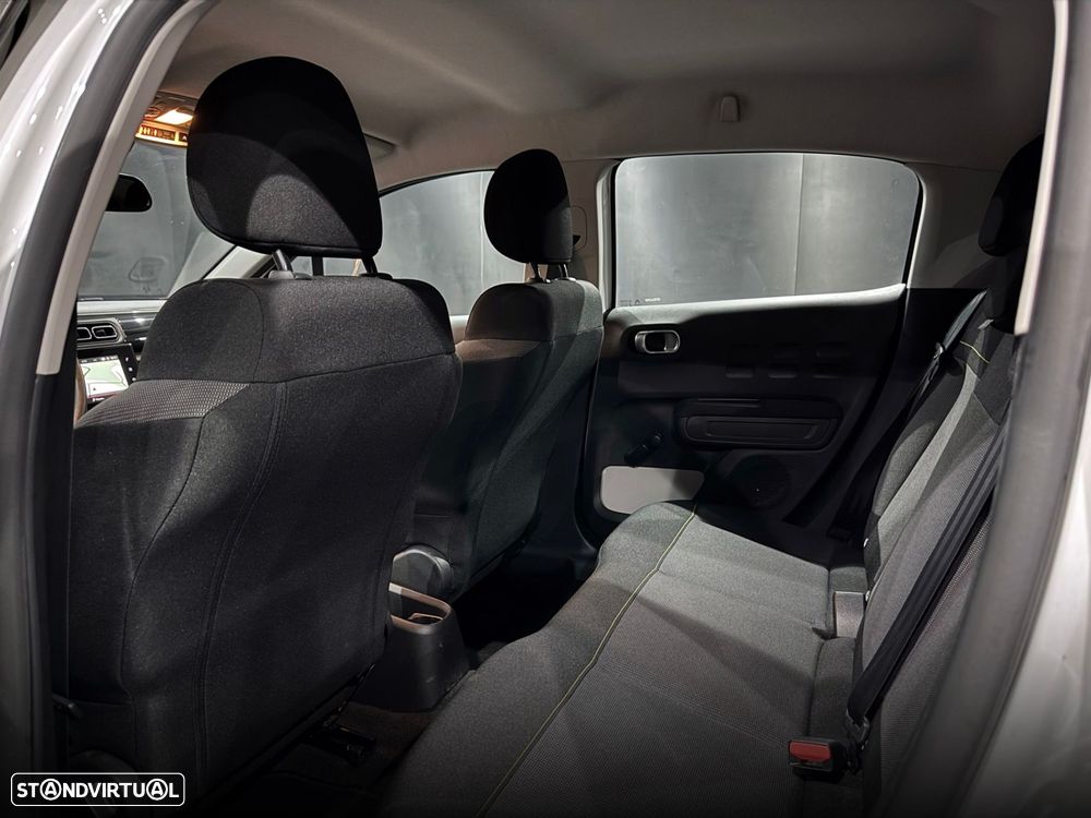 Citroën C3 1.2 PureTech Shine - 26