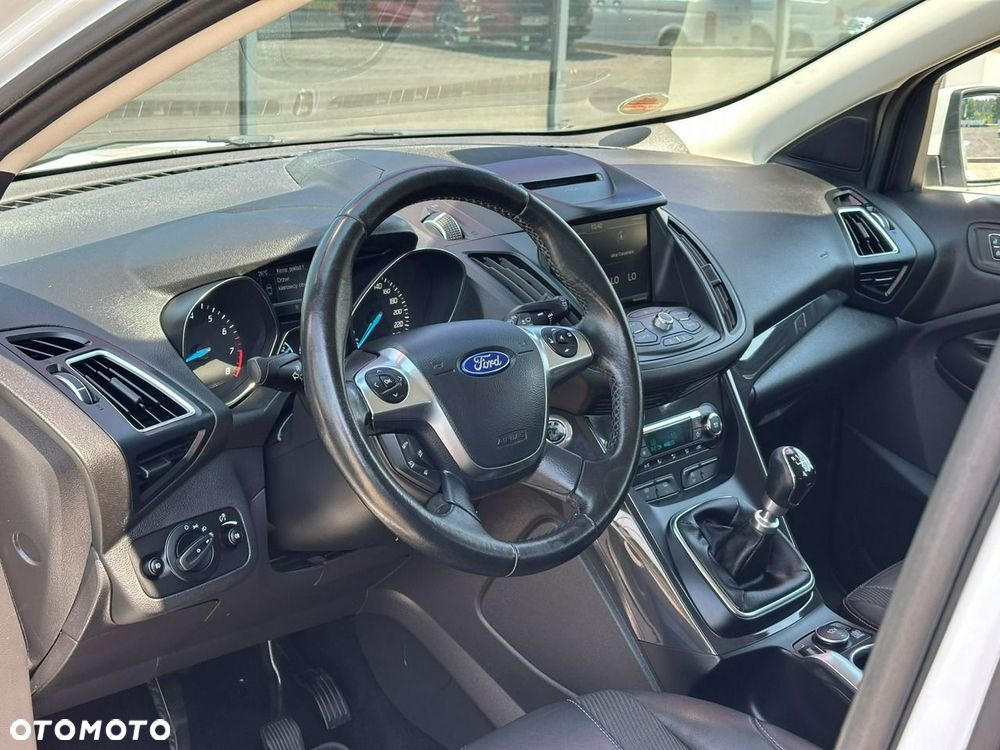 Ford Kuga 1.5 EcoBoost 2x4 Cool & Connect - 11