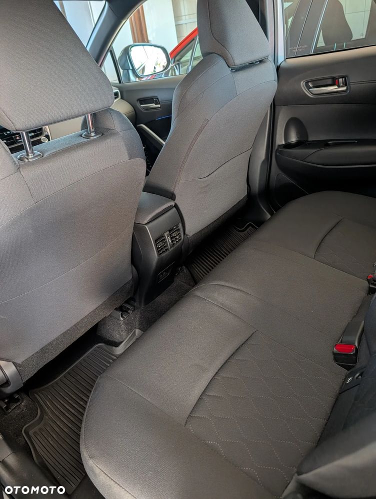 Toyota Corolla 2.0 Hybrid Style - 12