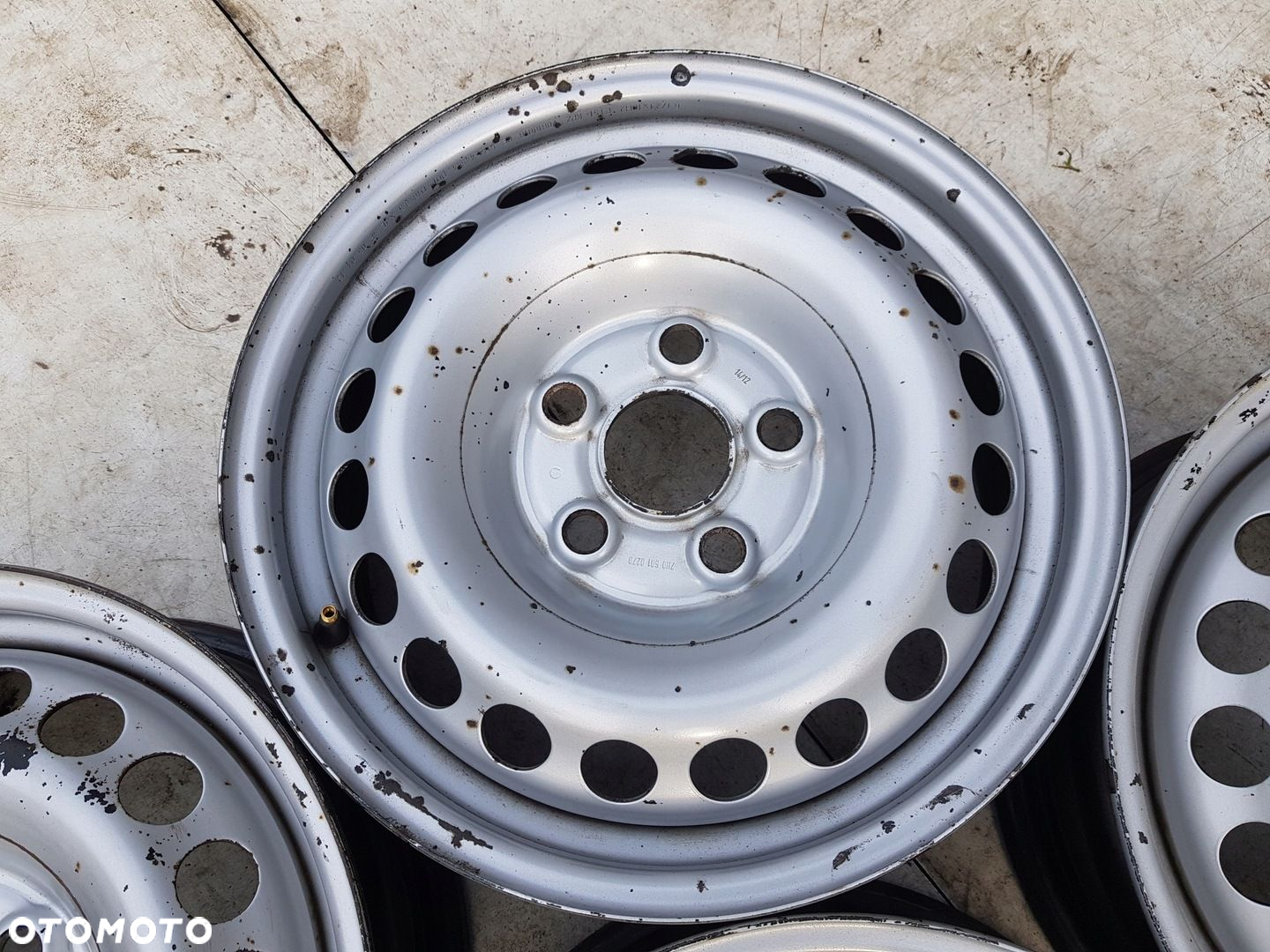 4 Felga stalowa Volkswagen OE 6.5" x 16" 5x120 ET 51 - 8