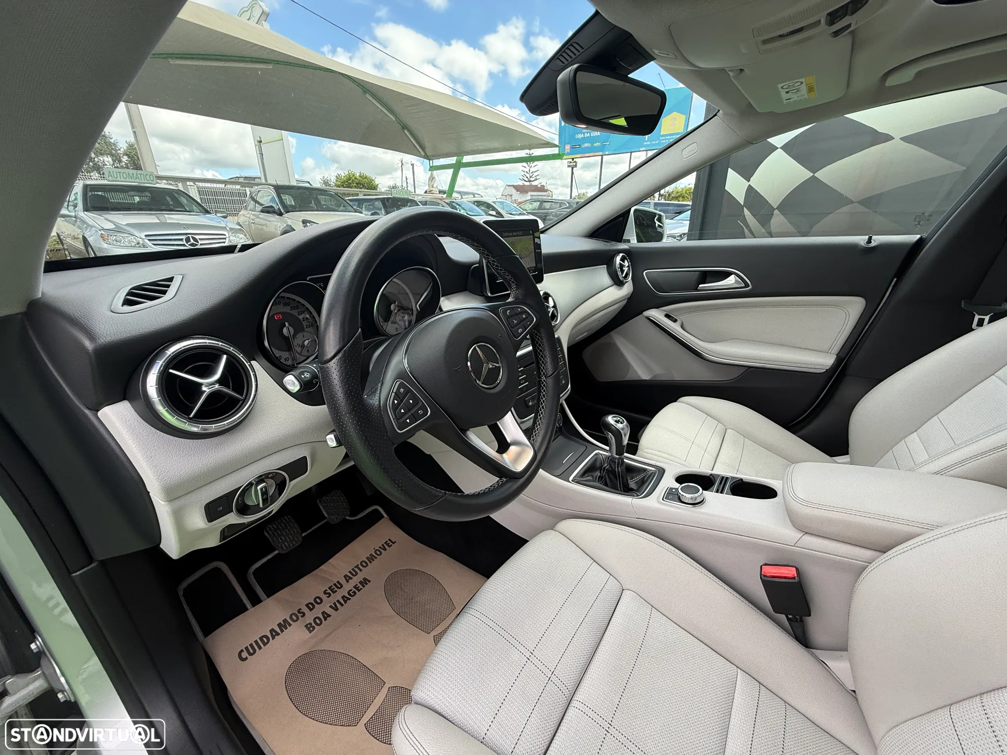 Mercedes-Benz CLA 180 Shooting Brake d Urban - 29