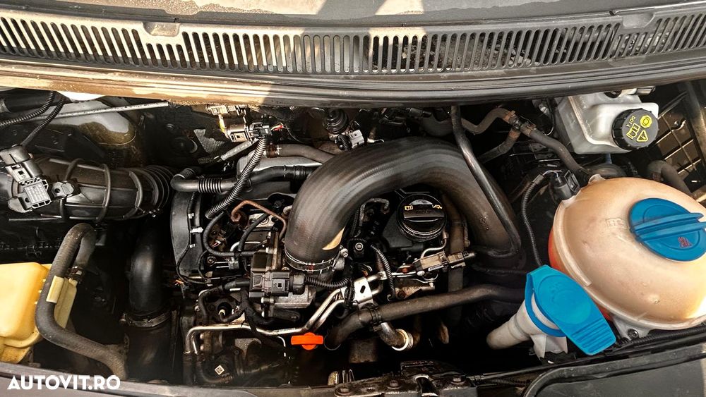 Volkswagen Transporter - 5
