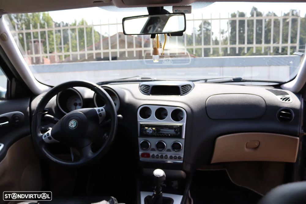 Alfa Romeo 156 1.9 JTD 16V Distinctive - 5