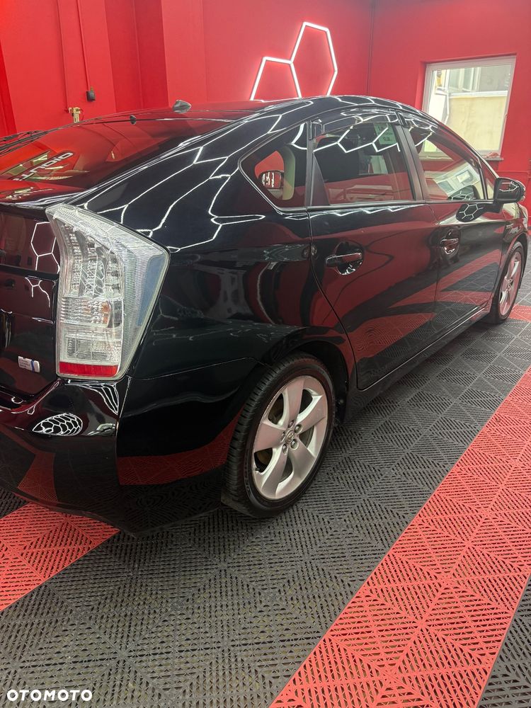 Toyota Prius - 6