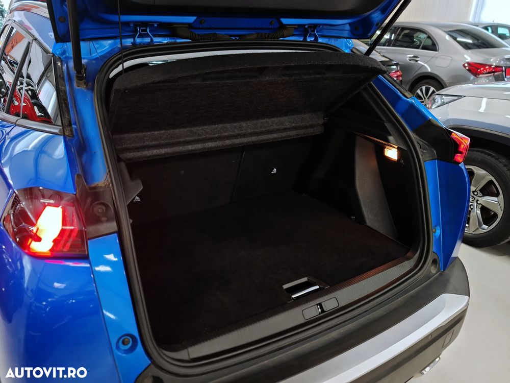 Peugeot 2008 PureTech 130 EAT8 Allure - 31