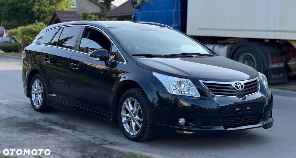 Toyota Avensis Touring Sports 1.8 Multidrive S Executive - 3