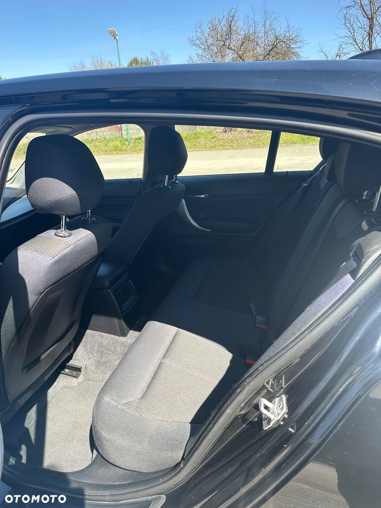 BMW Seria 1 114d - 8