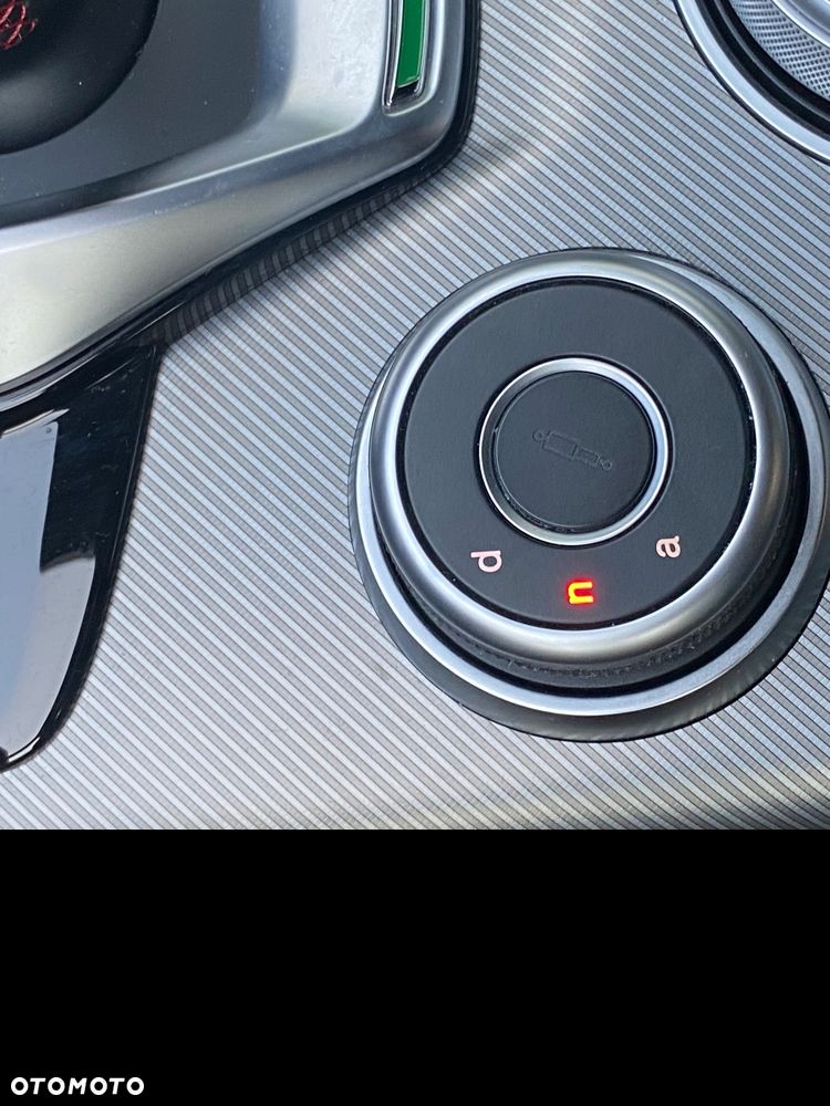 Alfa Romeo Giulia 2.0 Turbo Competizione Q4 - 24