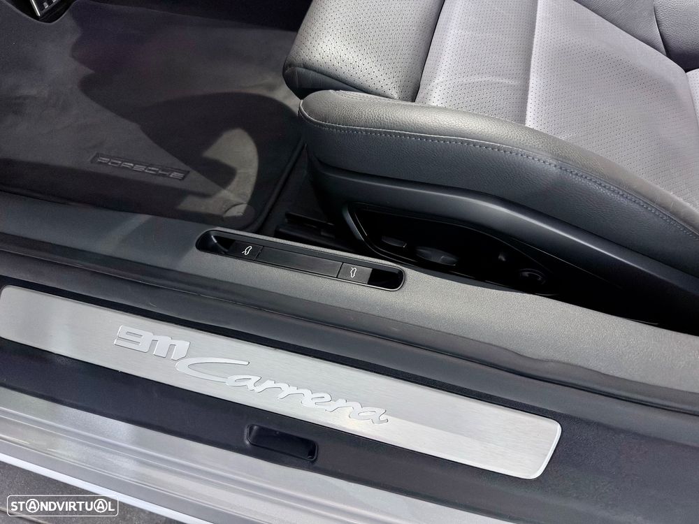 Porsche 911 (992) Carrera PDK - 27