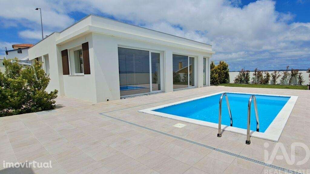 Casa / Villa T3 em Lourinhã e Atalaia de 120,00 m2 - Grande imagem: 4/29