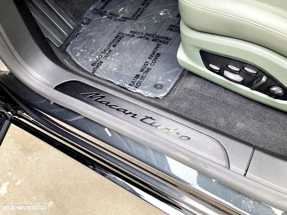 Porsche Macan Electric Turbo - 20