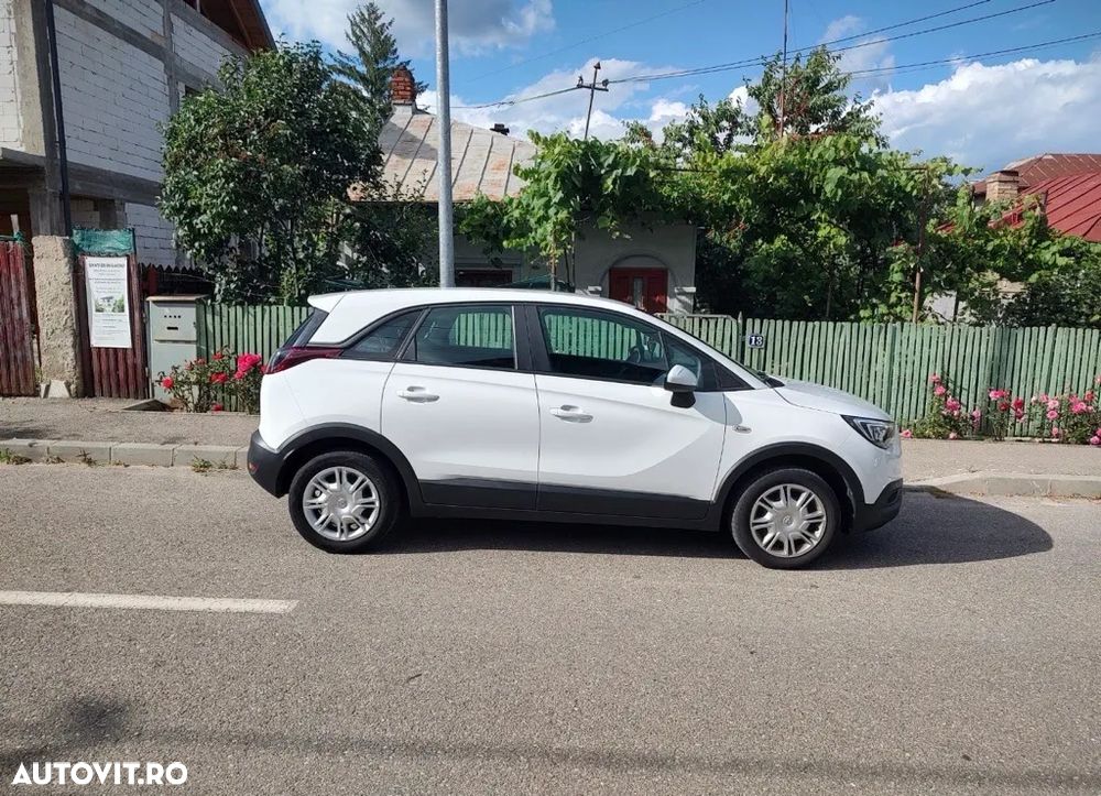 Opel Crossland 1.2 ECOTEC Start/Stop Enjoy - 2