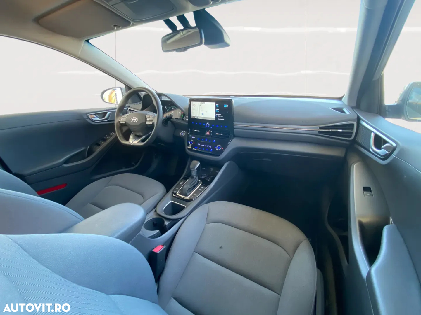 Hyundai IONIQ Plug-in-Hybrid 1.6 GDI Style - 9