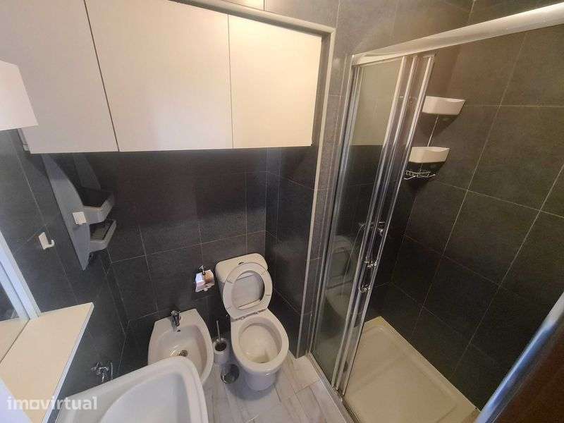 Casa para arrendar - Grande imagem: 2/12