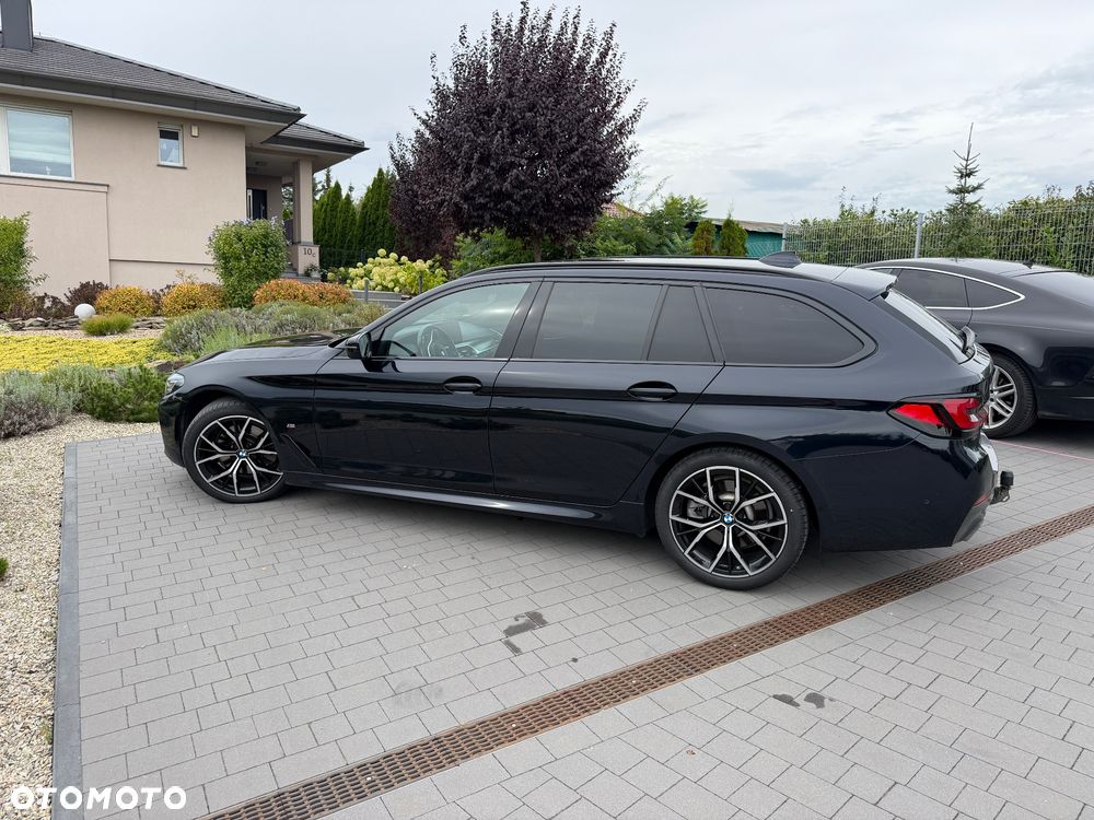 BMW Seria 5 520d xDrive mHEV M Sport sport - 13