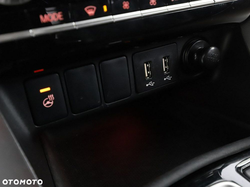 Mitsubishi Eclipse Cross - 28