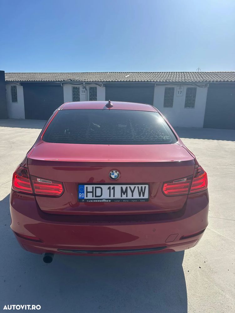 BMW Seria 3 316i Sport Line - 2