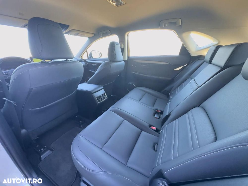 Lexus Seria NX 300h AWD Executive Plus - 18