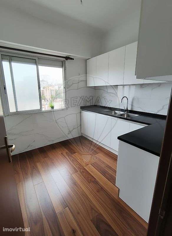 Apartamento T2 para venda - Grande imagem: 2/12