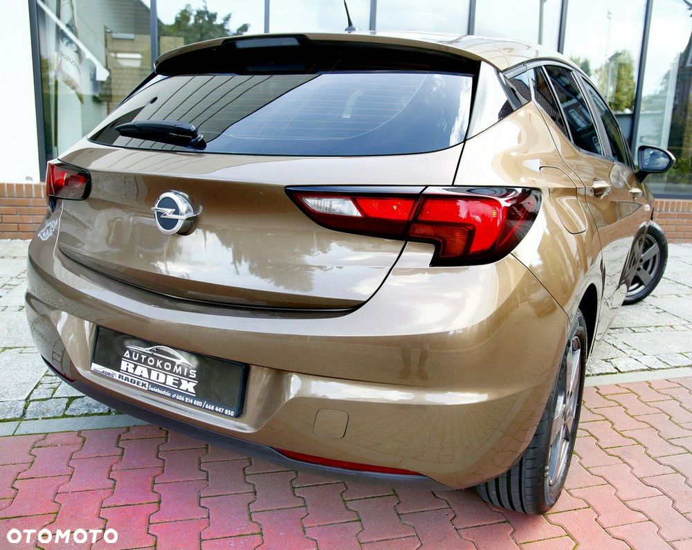 Opel Astra 1.4 Turbo Active - 30