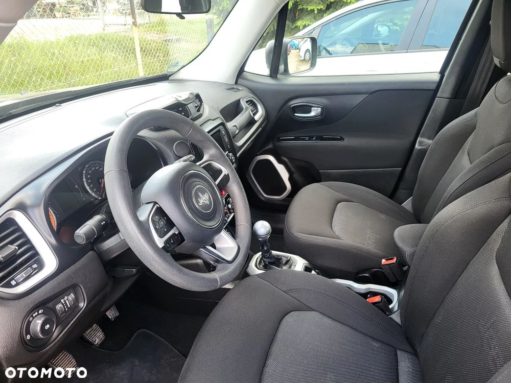 Jeep Renegade 1.6 E-TorQ Sport - 12