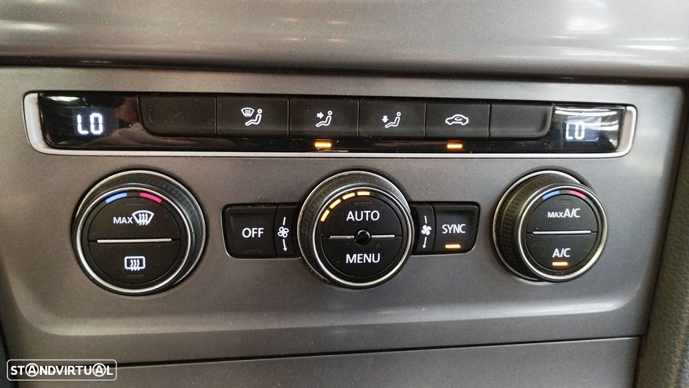 COMANDO CLIMATIZADOR VOLKSWAGEN GOLF VII 2015 -5G0907044BC - 1