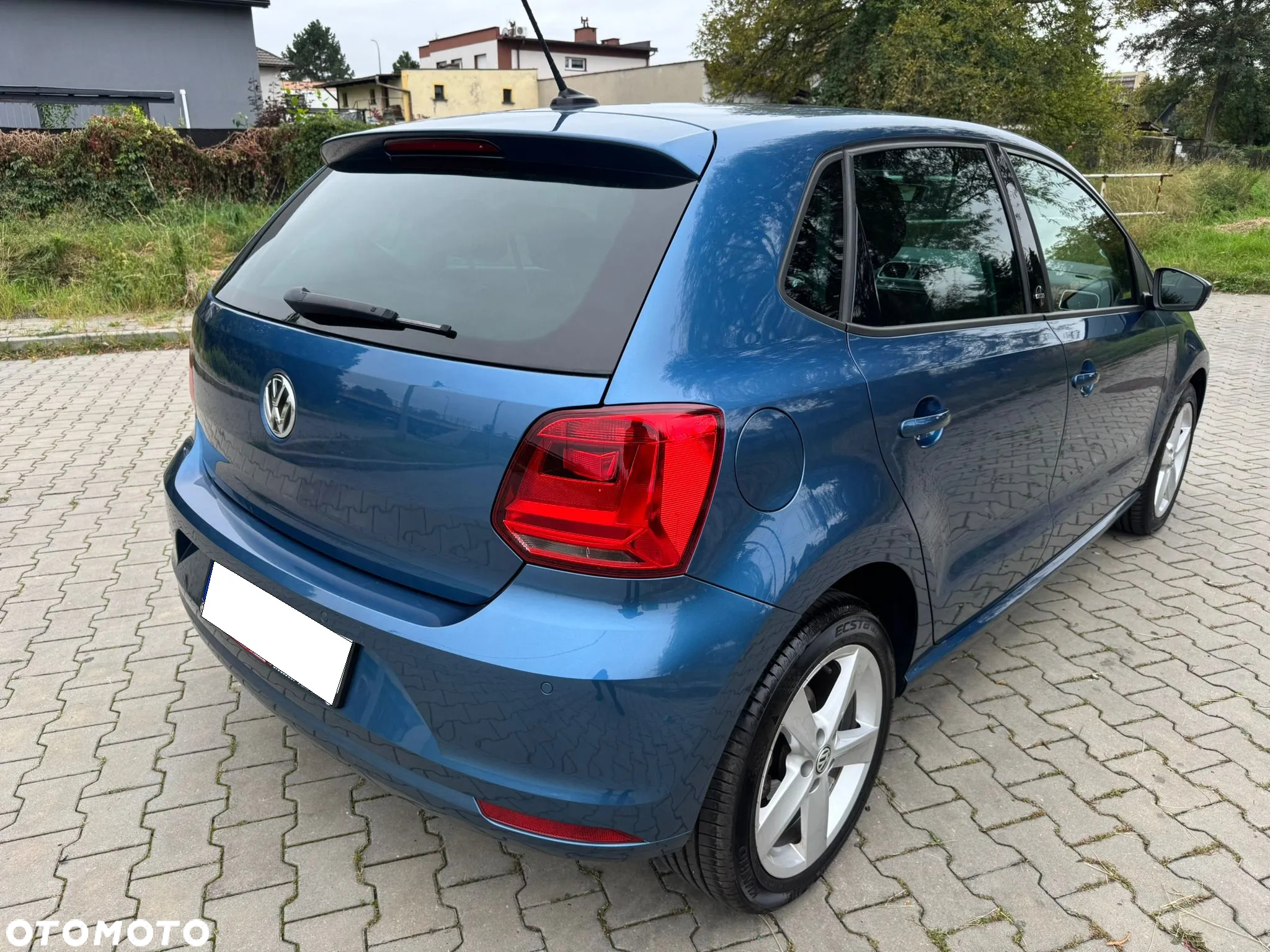 Volkswagen Polo 1.2 TSI (Blue Motion Technology) SOUND - 4