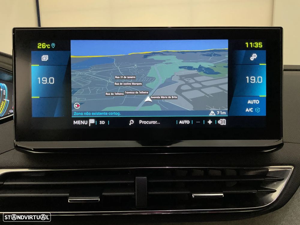 Peugeot 3008 1.6 Hybrid GT Pack e-EAT8 - 28