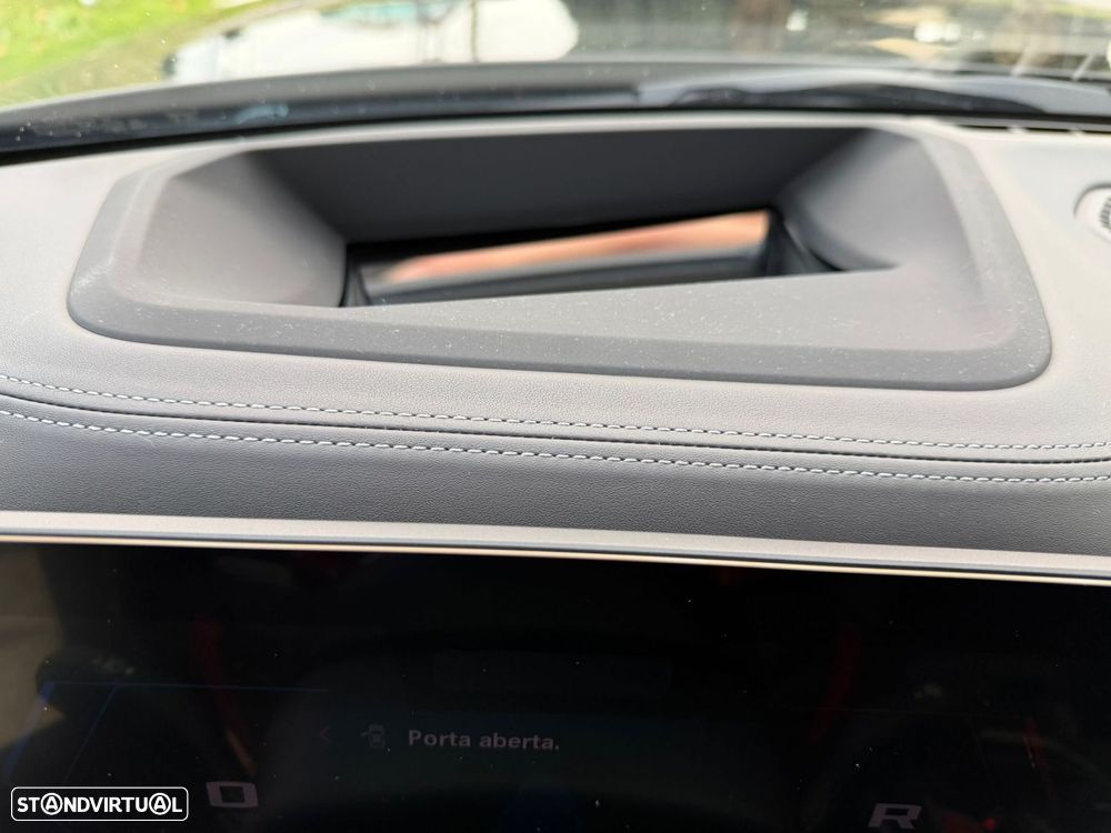 BMW M3 Competition xDrive - 34