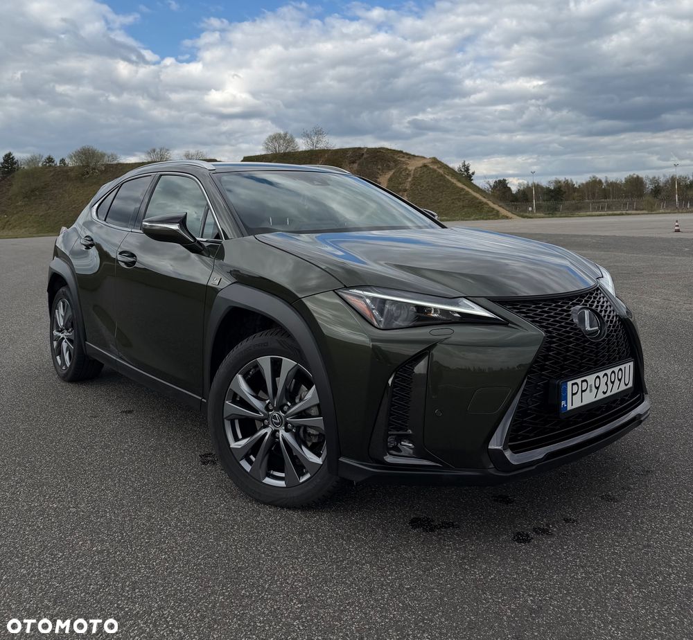 Lexus UX 250h F SPORT - 3