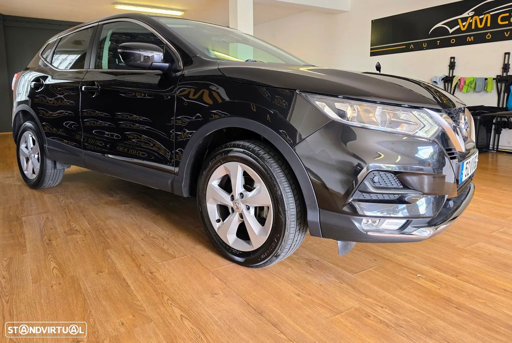 Nissan Qashqai 1.5 dCi N-Connecta - 16