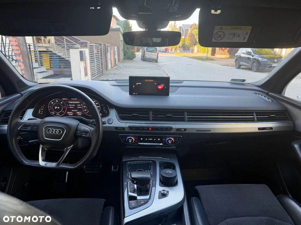 Audi Q7 - 18