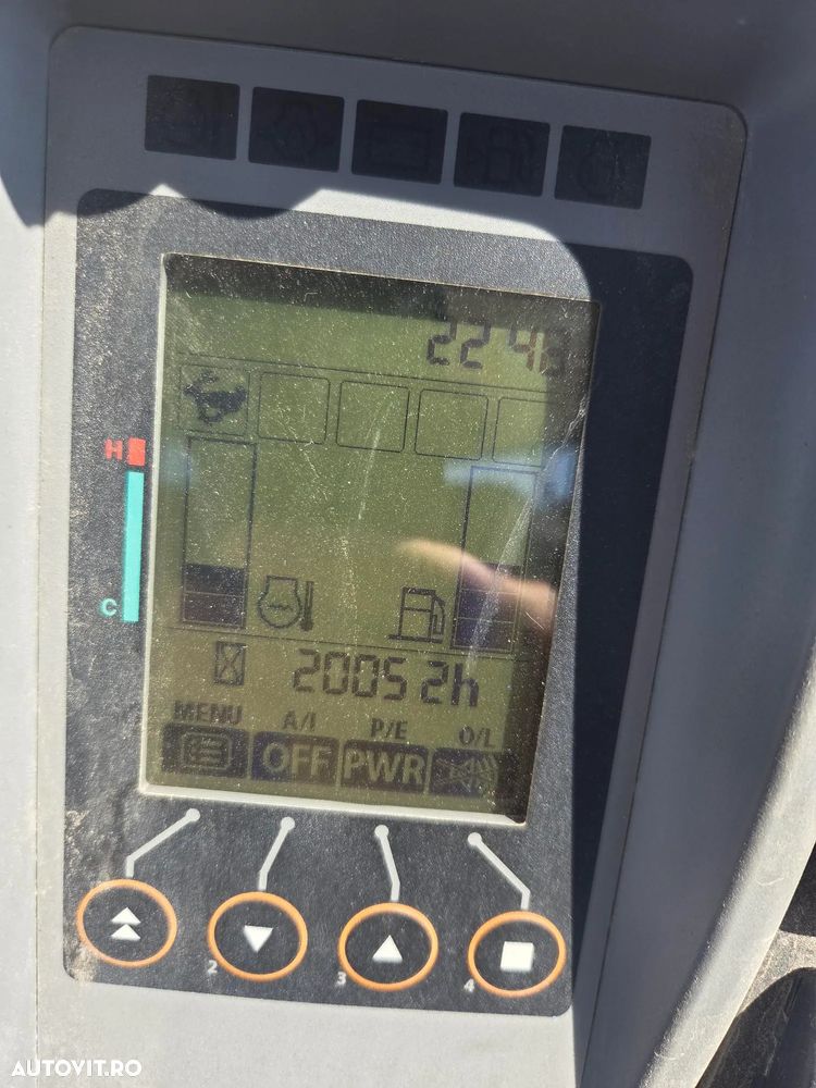 Hitachi ZX65-6, 2021, 2.005h, CUPLA RAPIDA+3 CUPE+PICON, senile cauciuc NOI, latime 2m, ad sapare 4,5m, Masa operatinala 6,5tone, inst picon, inst rotire, LAMA nivelare, aer cond, ridica 4tone,posibil leasing 4 ani, STARE FOARTE BUNA, PROMOTIE 51.900 EUR+Tva - 25