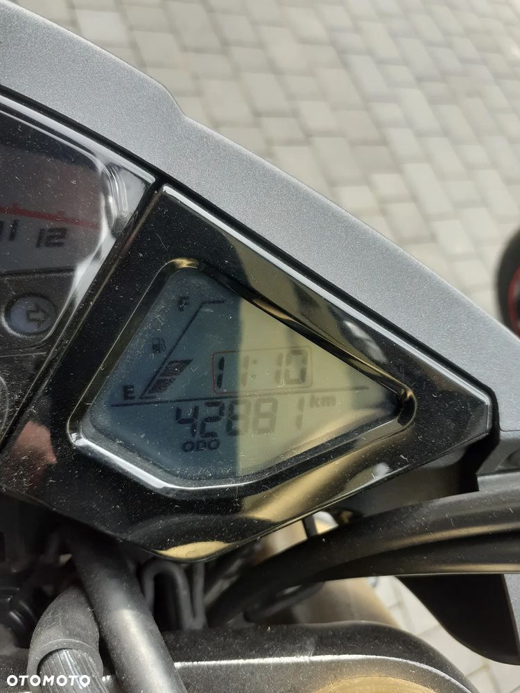 Honda CB - 2