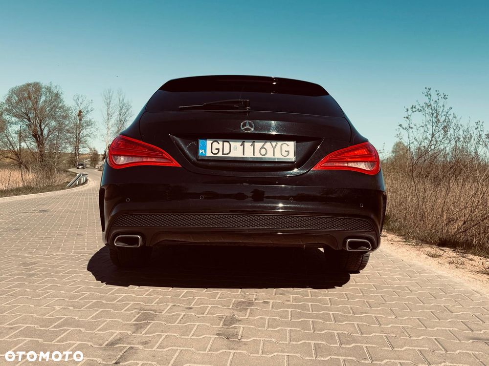Mercedes-Benz CLA 200 7G-DCT AMG Line - 17