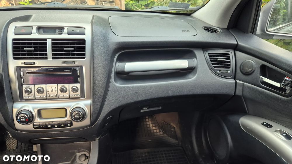 Kia Sportage 2.0 Tour - 10