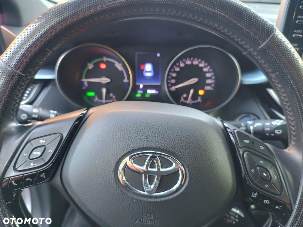 Toyota C-HR - 36
