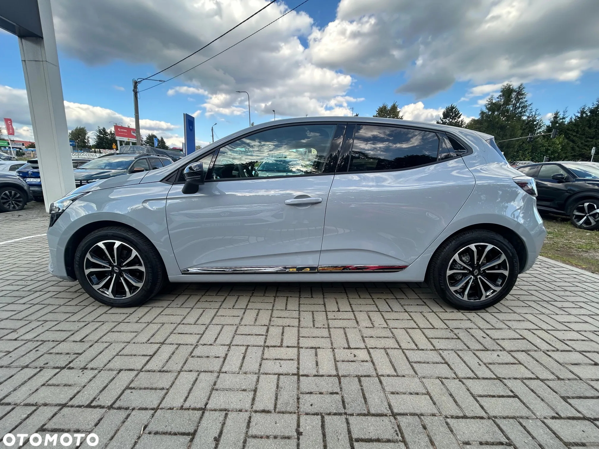 Renault Clio 1.0 TCe Techno - 4