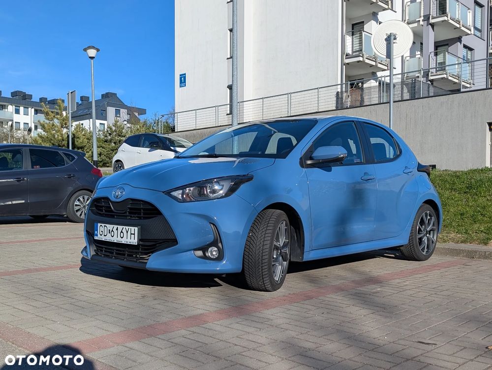 Toyota Yaris 1.5 Comfort CVT - 2