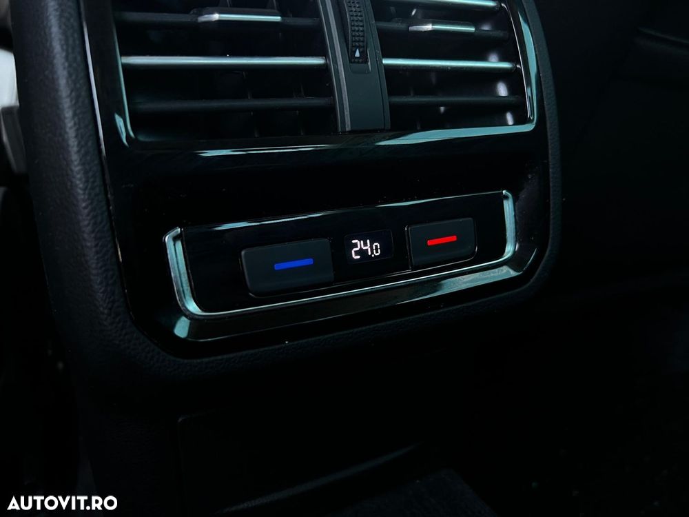 Volkswagen Passat - 39