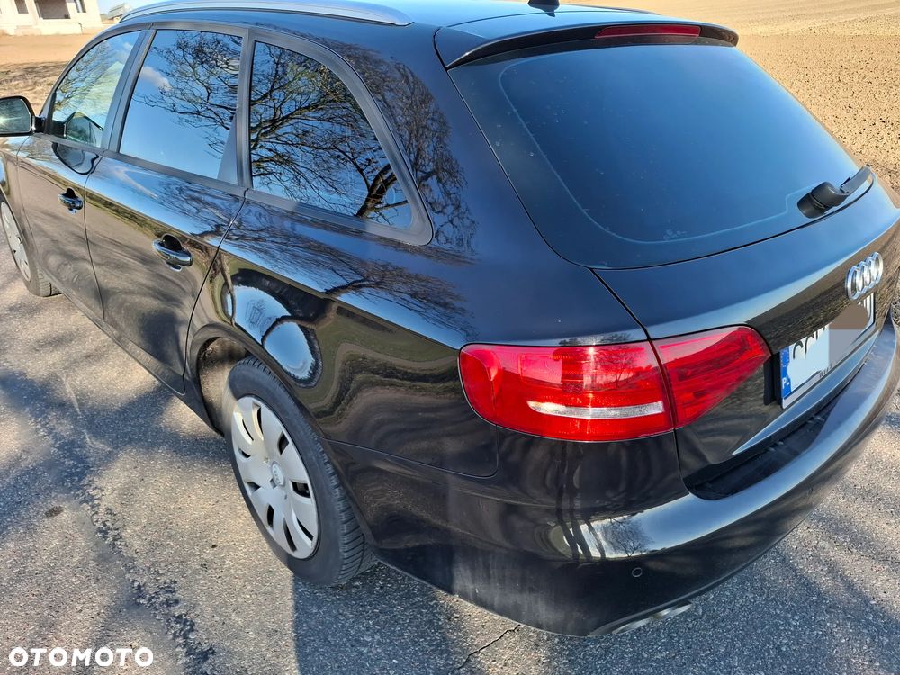 Audi A4 Avant 2.0 TDI DPF Ambition - 16