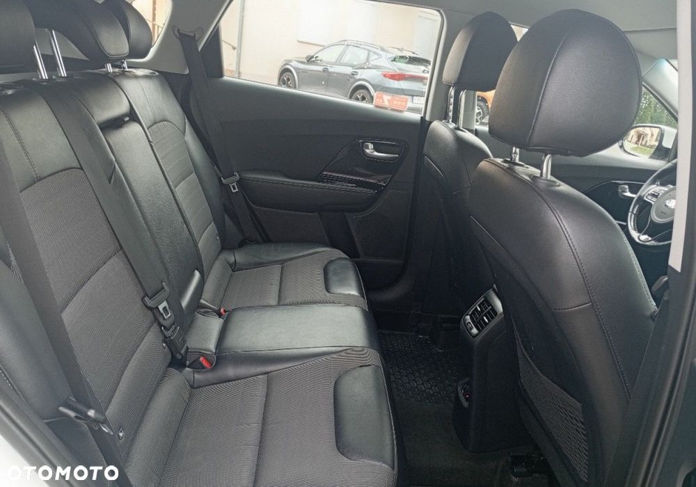 Kia Niro - 17