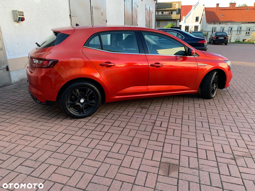 Renault Megane ENERGY TCe 130 SYMPHONY - 26